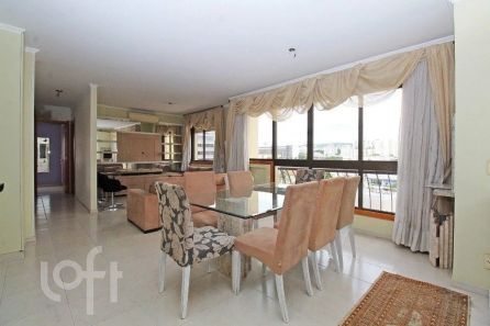 Apartamento com 2 Quartos à venda, 87m² no Passo da Areia, Porto Alegre