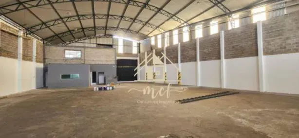 Galpão/Depósito/Armazém para alugar, 525m² no Centro, Bom Jesus dos Perdões