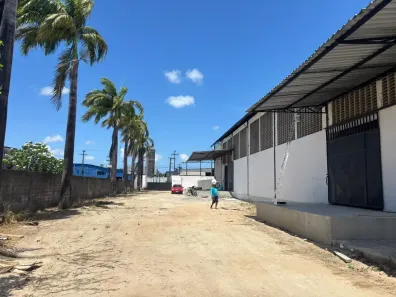 Galpão/Depósito/Armazém para alugar, 800m² no centro, Eusébio