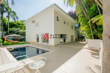 Casa com 4 Quartos à venda, 812m² no Jardim Guedala, São Paulo