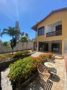 Casa com 4 Quartos à venda, 199m² no Ponta Negra, Natal