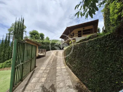 Casa de Condomínio com 3 Quartos à venda, 266m² no Vargem Grande, Teresópolis