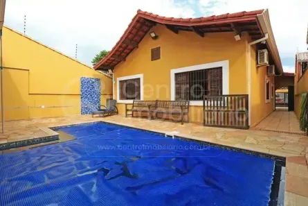 Casa com 3 Quartos à venda, 133m² no Jardim Beira-Mar, Peruíbe