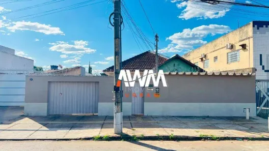 Casa com 3 Quartos à venda, 274m² no Setor Leste Vila Nova, Goiânia