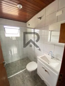 Casa com 2 Quartos para alugar, 70m² no Boa Vista, Curitiba