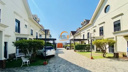 Casa com 4 Quartos à venda, 320m² no Vila Esperia ou Giglio, Atibaia