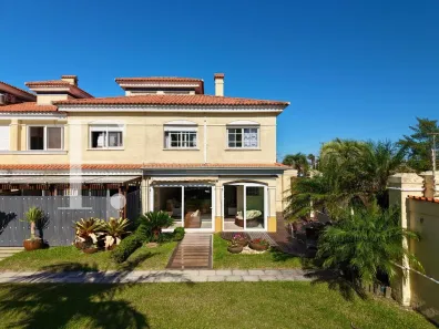 Casa de Condomínio com 3 Quartos à venda, 177m² no XANGRI-LÁ, Xangri-lá