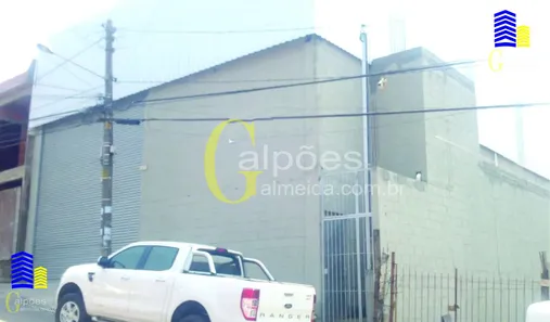 Galpão/Depósito/Armazém à venda, 350m² no Jardim Santa Terezinha, Guarulhos