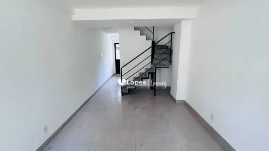 Casa de Condomínio com 2 Quartos à venda, 53m² no Vargem Grande, Rio de Janeiro