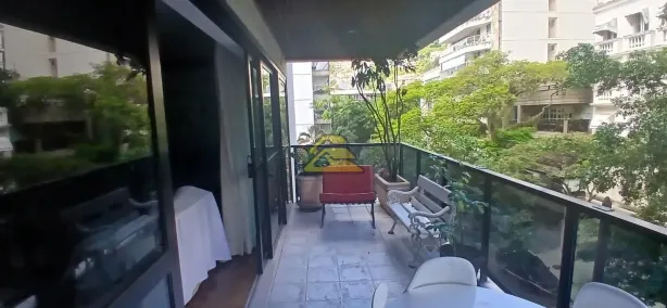Apartamento com 4 Quartos à venda, 210m² no Lagoa, Rio de Janeiro
