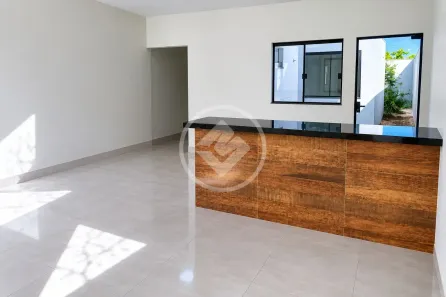 Casa com 2 Quartos à venda, 65m² no São Jorge, Uberlândia