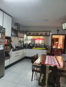 Sobrado com 3 Quartos à venda, 189m² no Jardim Leonor Mendes de Barros, São Paulo
