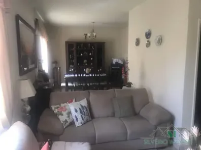 Casa com 3 Quartos à venda, 162m² no Valparaíso, Petrópolis