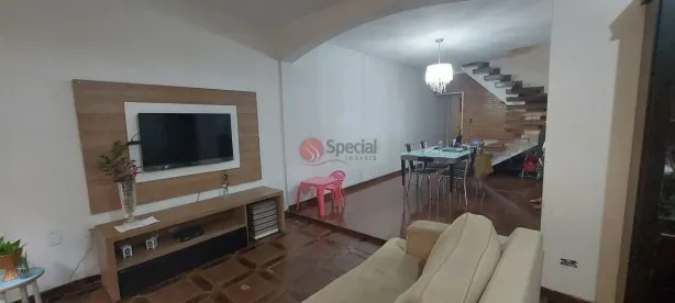 Sobrado com 3 Quartos à venda, 182m² no Chácara Santo Antônio (Zona Leste), São Paulo