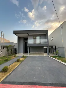 Casa de Condomínio com 3 Quartos à venda, 198m² no Residencial Caraíbas, Aparecida de Goiânia