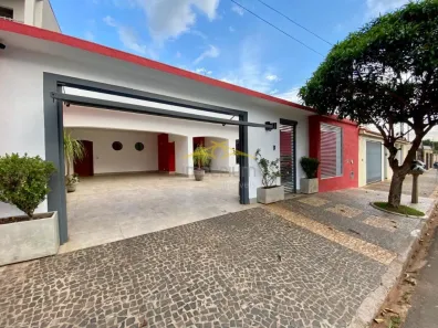 Casa com 4 Quartos à venda, 257m² no Jardim Nossa Senhora do Carmo, Americana