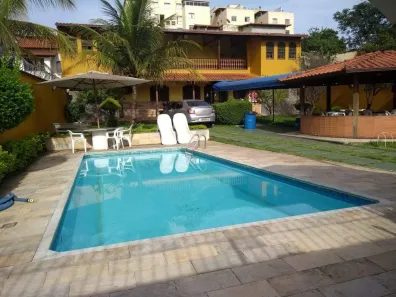 Casa com 4 Quartos à venda, 540m² no Parque Maracanã, Contagem
