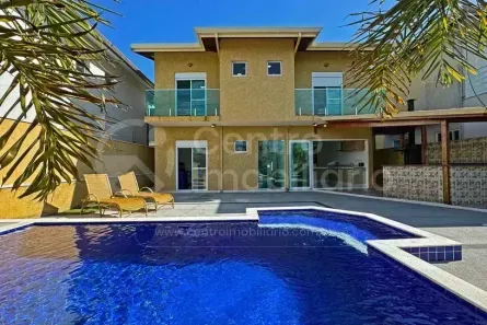 Casa de Condomínio com 4 Quartos à venda, 220m² no , Peruíbe