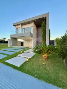 Casa de Condomínio com 3 Quartos à venda, 360m² no Universidade, Vitória da Conquista