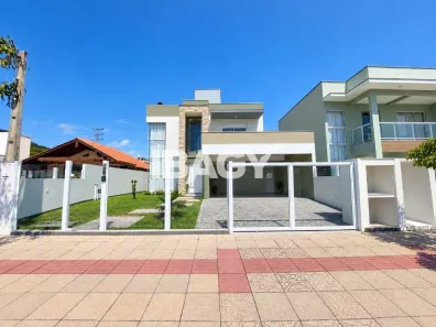 Casa com 3 Quartos para alugar, 183m² no Ribeirão da Ilha, Florianópolis