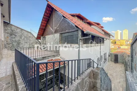 Ponto Comercial com 4 Quartos à venda, 360m² no Caiçaras, Belo Horizonte