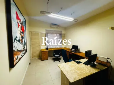 Imóvel Comercial com 1 Quarto para alugar, 340m² no Cazeca, Uberlândia