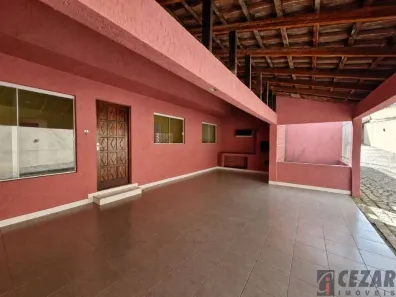Casa com 3 Quartos para alugar, 61m² no Bairro Alto, Curitiba