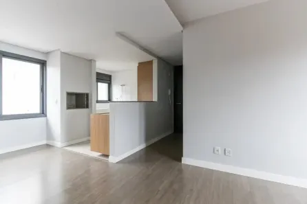 Apartamento com 2 Quartos para alugar, 109m² no Passo da Areia, Porto Alegre