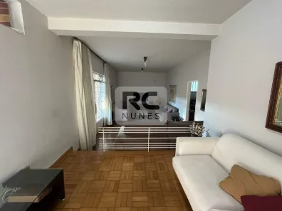 Casa com 4 Quartos à venda, 240m² no Santo Antônio, Belo Horizonte