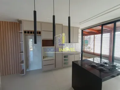 Sobrado com 3 Quartos à venda, 220m² no Boa Vista, Vitória da Conquista