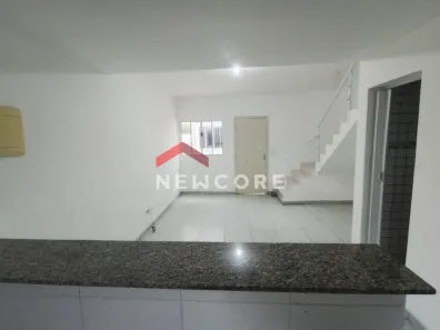 Casa de Condomínio com 2 Quartos à venda, 73m² no Ribeirópolis, Praia Grande