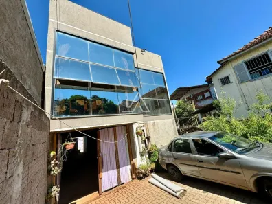Casa com 2 Quartos à venda, 160m² no Centro, Passo Fundo