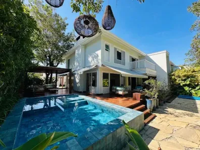 Casa com 5 Quartos para alugar, 300m² no Bairro de Juquehy, São Sebastião