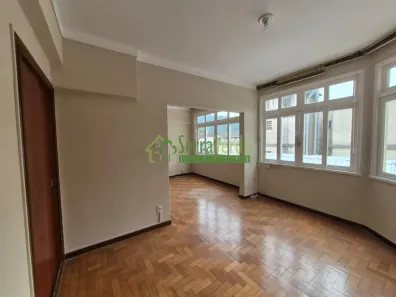 Apartamento com 1 Quarto para alugar, 40m² no Centro, Petrópolis