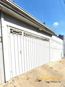 Casa com 3 Quartos para alugar, 150m² no Vila Arnaldo, São Carlos