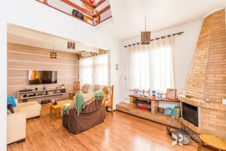 Casa com 3 Quartos à venda, 135m² no Medianeira, Porto Alegre