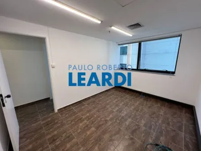 Sala Comercial à venda, 42m² no Consolação, São Paulo