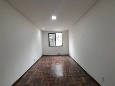 Apartamento com 3 Quartos para alugar, 75m² no Centro, Juiz de Fora