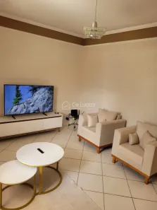 Casa com 2 Quartos para alugar, 182m² no Jardim García, Campinas