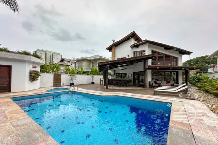 Casa com 4 Quartos à venda, 300m² no Riviera, Bertioga