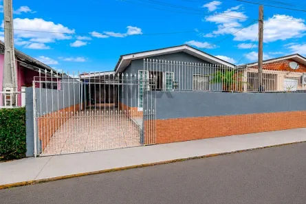 Casa com 2 Quartos à venda, 230m² no COHAB, Cachoeirinha