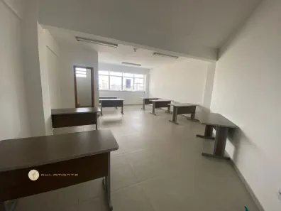 Casa com 1 Quarto para alugar, 60m² no Centro, Canoas