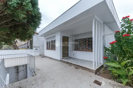 Casa com 3 Quartos à venda, 100m² no Medianeira, Porto Alegre