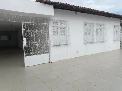 Apartamento com 3 Quartos para alugar, 200m² no Cohajap, São Luís