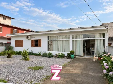 Casa com 3 Quartos à venda, 434m² no Pinheira, Palhoça