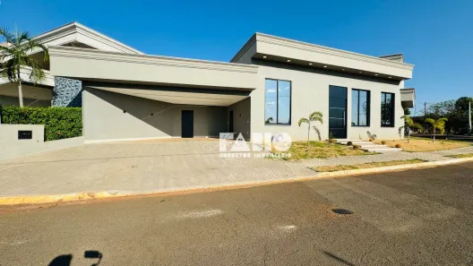 Casa de Condomínio com 3 Quartos à venda, 226m² no Golden Park Residence I, Mirassol