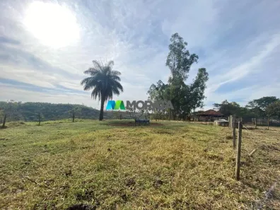 Fazenda/Sítio com 3 Quartos à venda, 82m² no , Bambuí