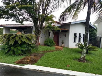 Casa de Condomínio com 3 Quartos à venda, 240m² no Vila Hollândia, Campinas