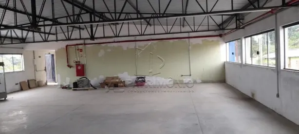 Ponto Comercial para alugar, 200m² no Campo do Meio, Araçoiaba da Serra