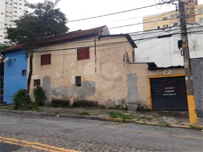 Prédio Comercial à venda, 208m² no Santa Teresinha, São Paulo